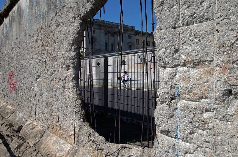 Fichier:Wall-3265883 960 720.jpg